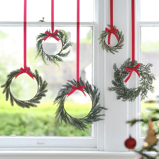 Christmas wreath decorations top